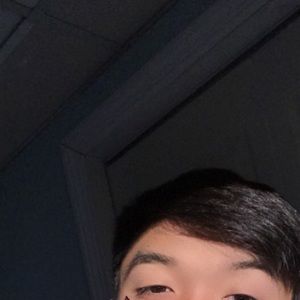 Meet your Posher, Sathapat